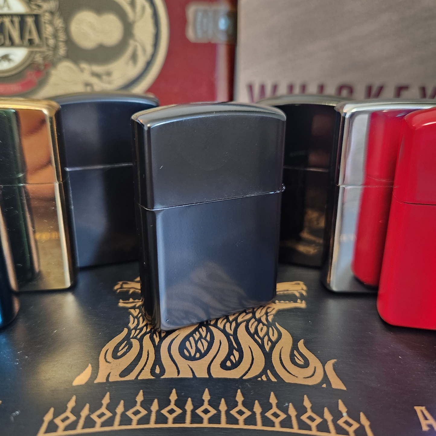 Jujutsu Kaisen Inspired Engraved Lighter - Satoru Gojo & Title Logo